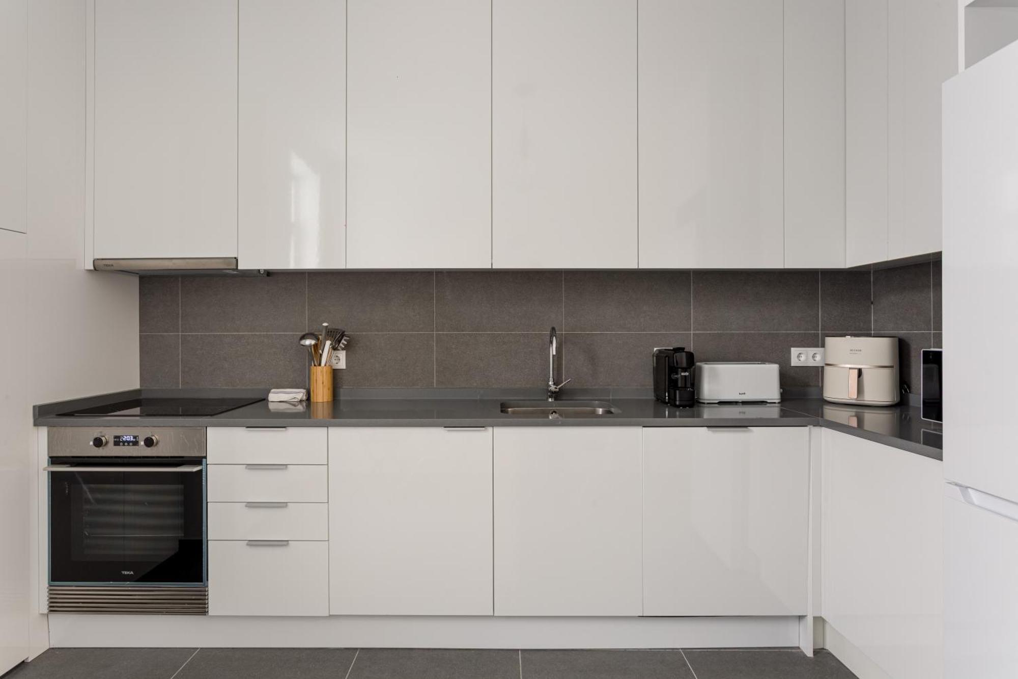 3-bed Flat Retreat By Sao Jorge Castle Apartamento *